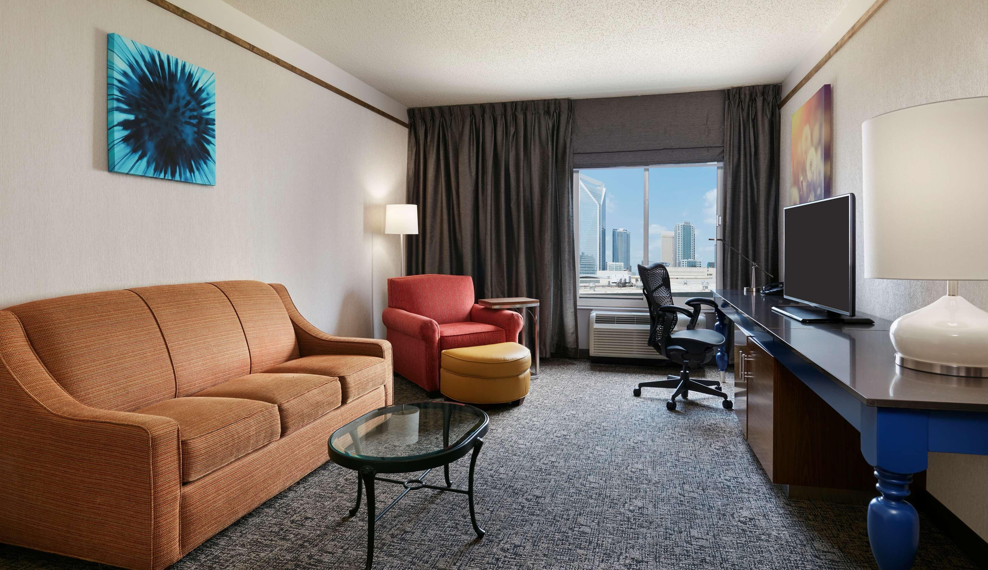 Hilton Garden Inn Charlotte Uptown Buitenkant foto