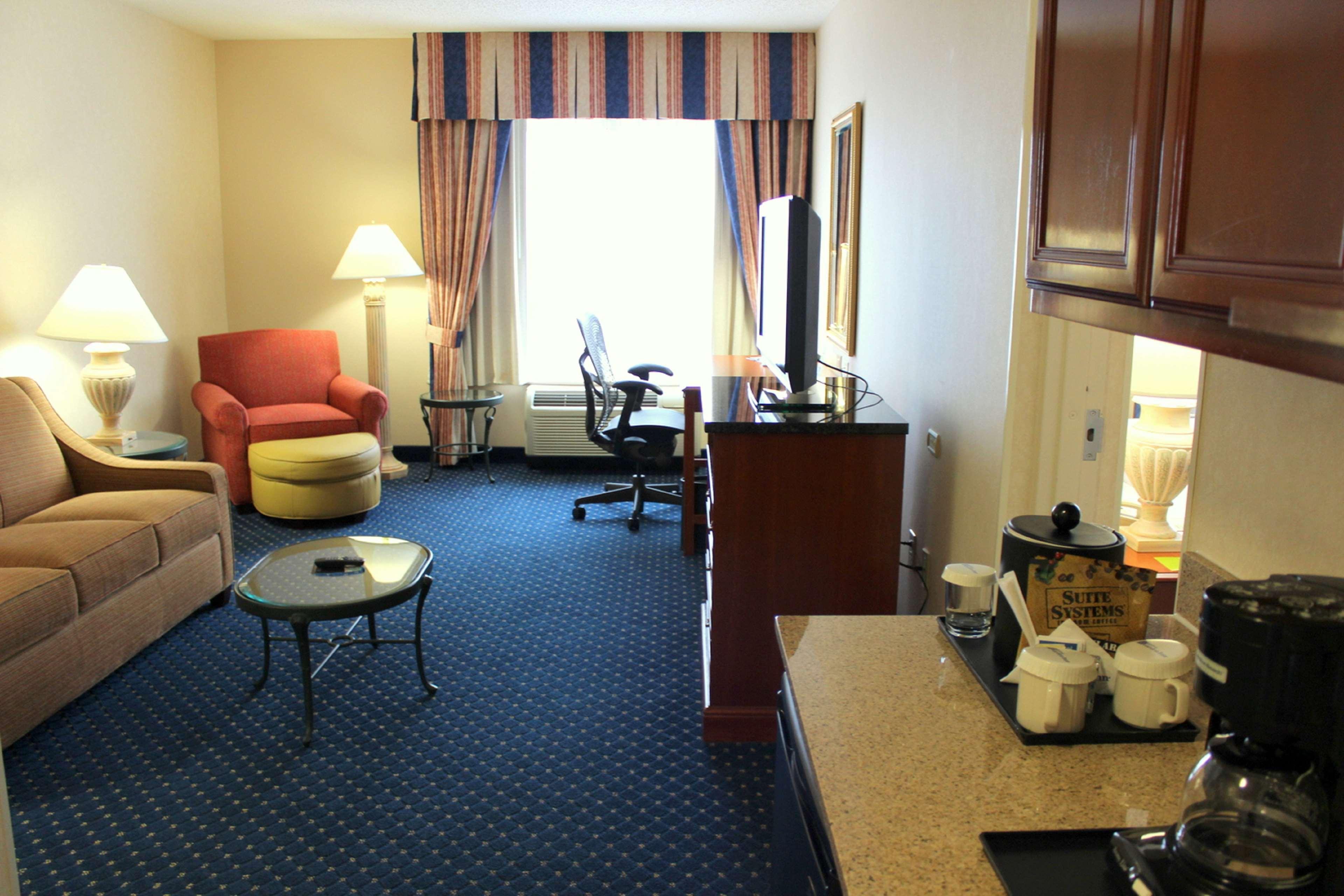 Hilton Garden Inn Charlotte Uptown Buitenkant foto