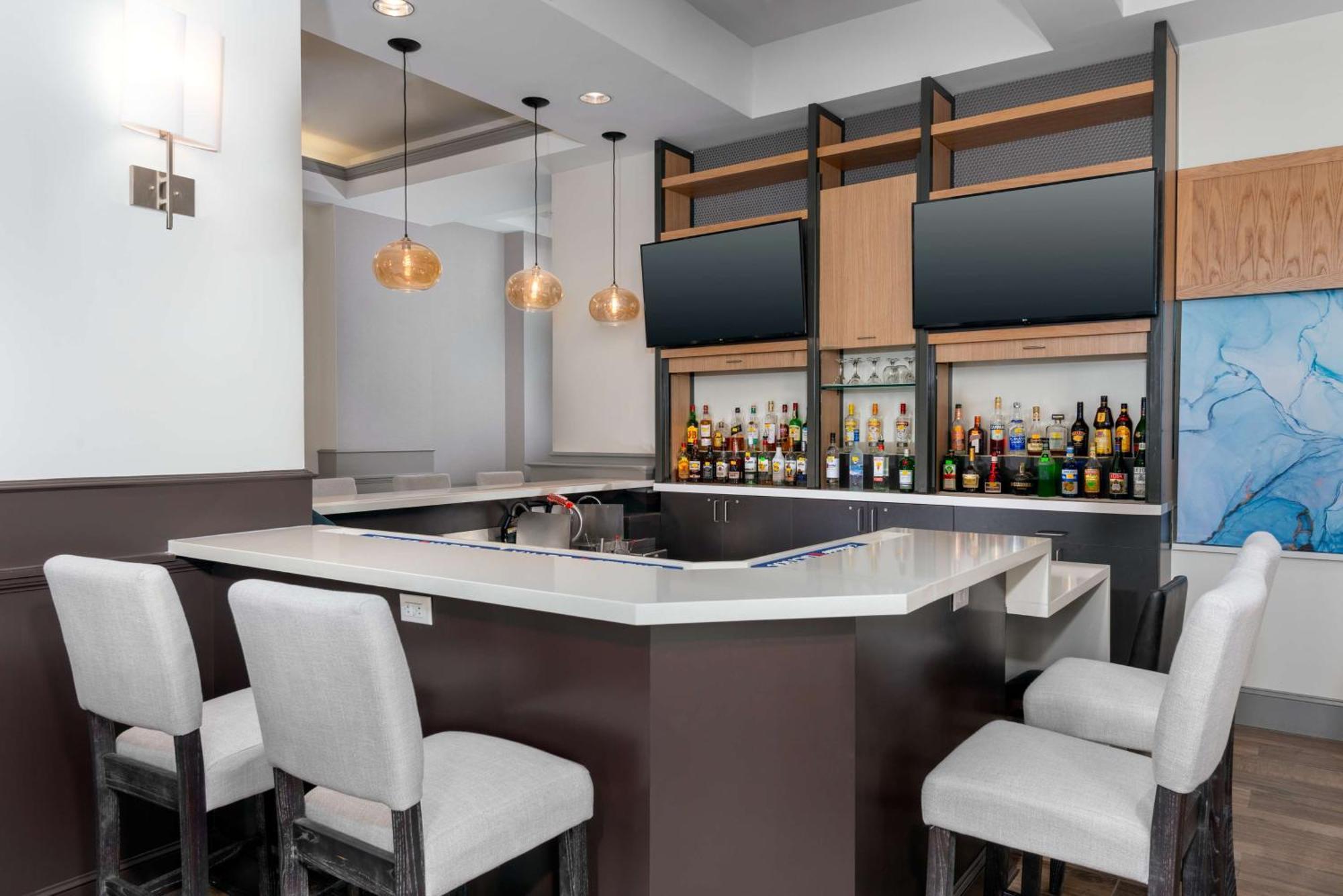Hilton Garden Inn Charlotte Uptown Buitenkant foto