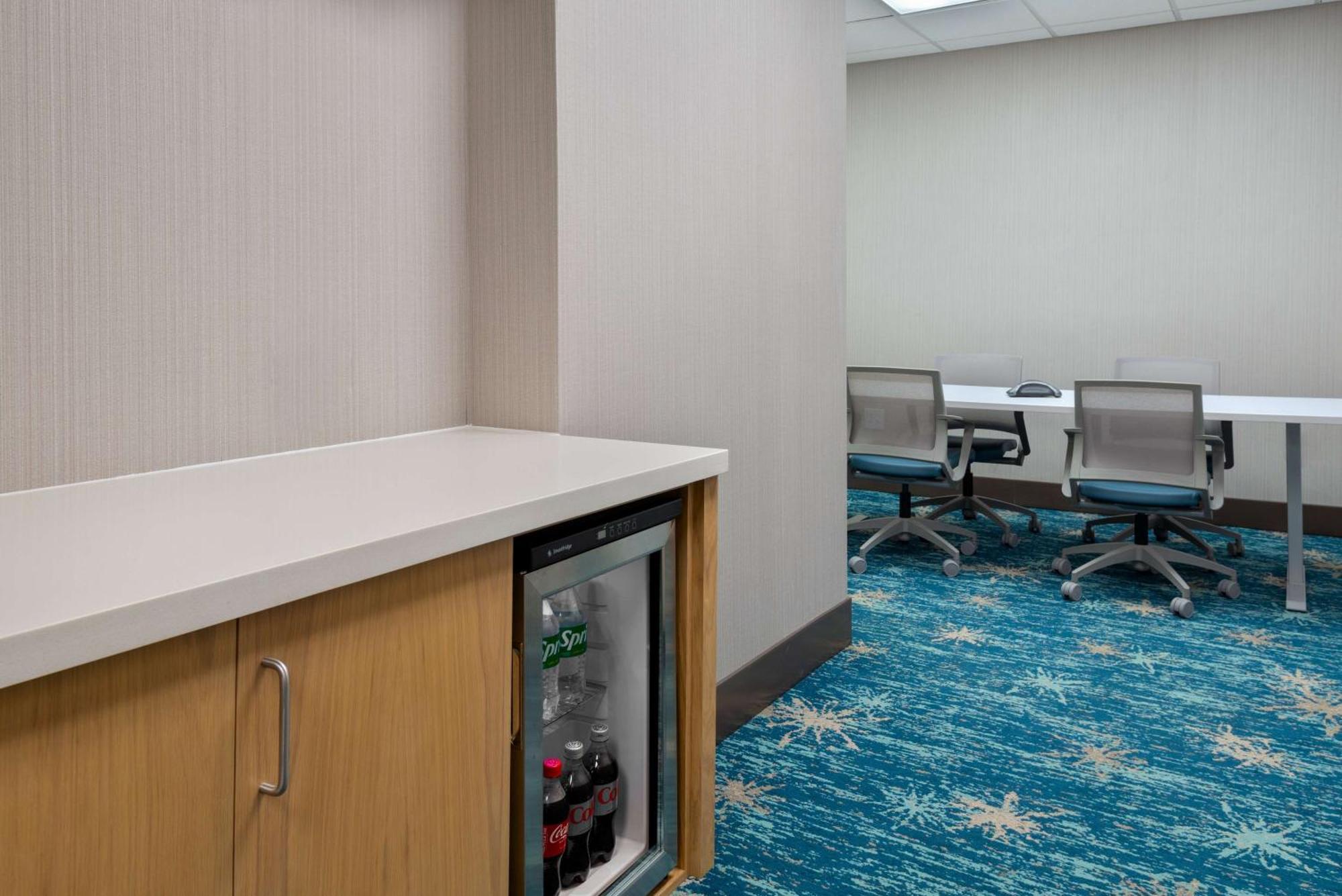 Hilton Garden Inn Charlotte Uptown Buitenkant foto